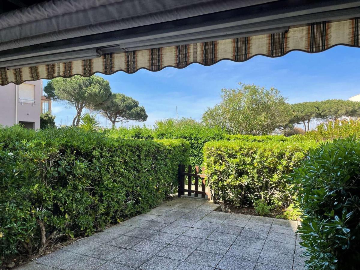 Studio Rdc Avec Piscine, A 600M De La Plage Et A Deux Pas Du Port - Cap D'Agde - Fr-1-249-369 Dış mekan fotoğraf